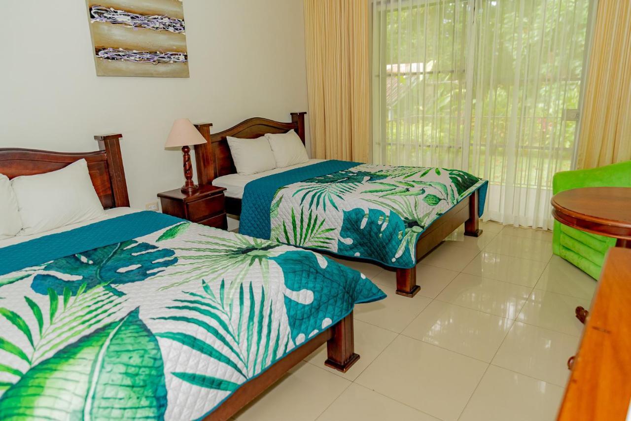 Hotel Los Rios Guácimo Extérieur photo